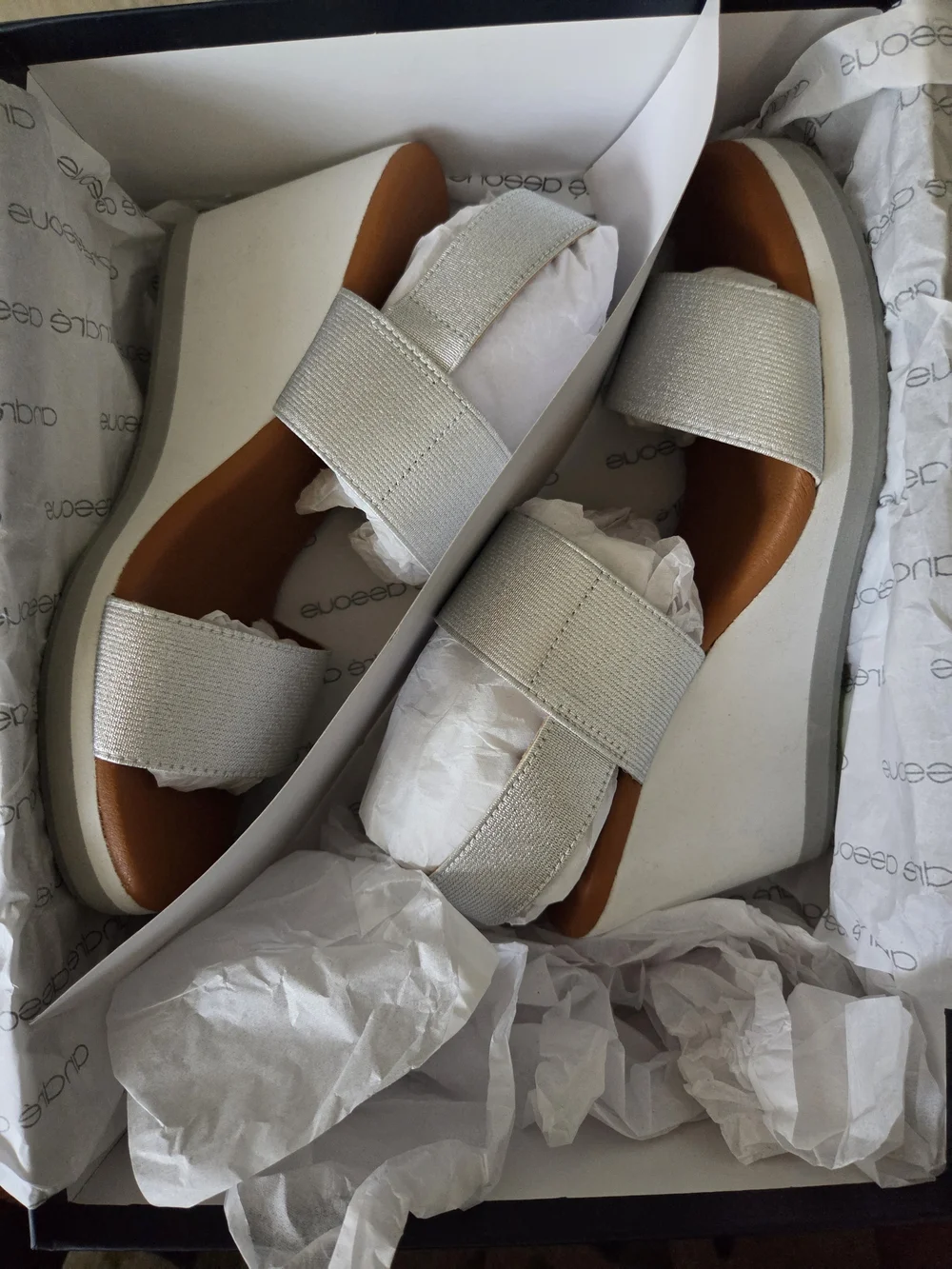 Andre Assous comfortable silver